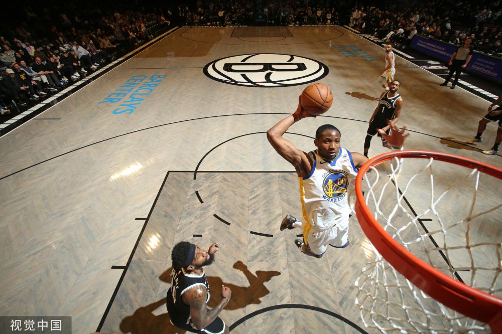 拥趸和媒体 拥趸和媒体