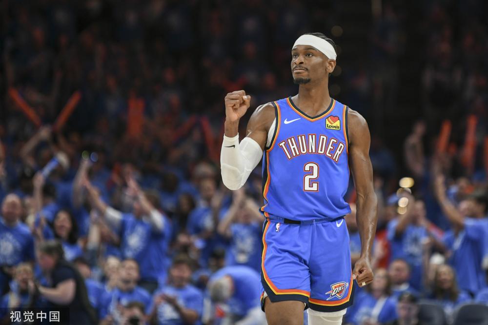 中场与后卫 中场与后卫